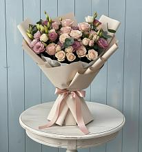 Букет цветов из:  Розы и Лизиантусы в Дегтярске