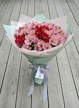 Букет цветов из:  Альстромерии в Дегтярске