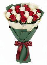 Букет Микс из красных и белых роз #REPLACE_PRED# Дегтярске