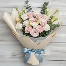 Букет цветов из:  Лизиантусы в Дегтярске