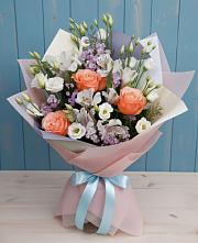 Букет цветов из:  Лизиантусы, Розы, Альстромерии и Гипсофила #REPLACE_PRED# Дегтярске