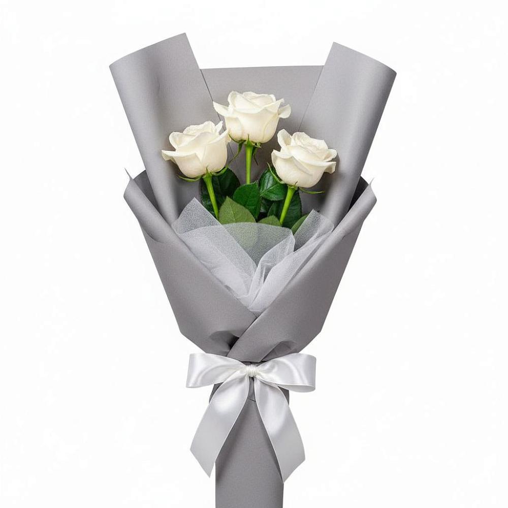Букет 3 белые розы в Дегтярске