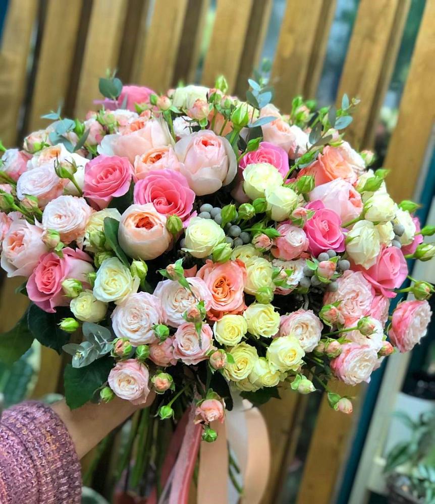 Букет цветов из: Розы в Дегтярске